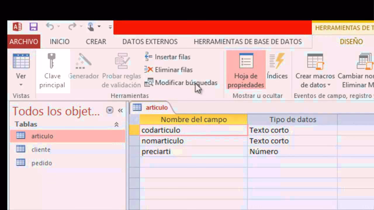 ¿Cómo fusionar una base de datos en Access?