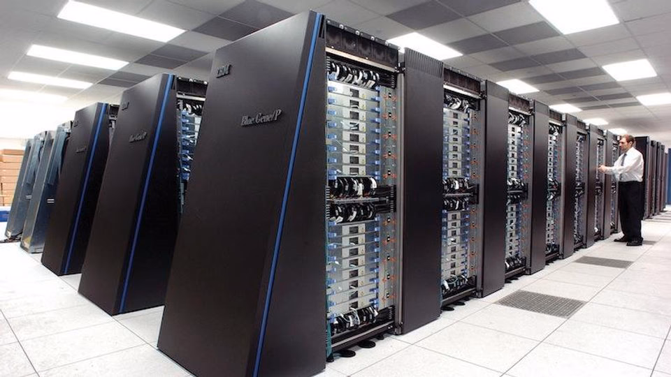 ¿Cuáles son los 4 tipos de mainframe?